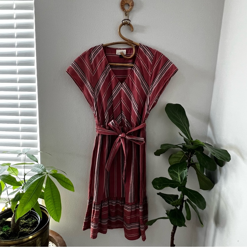 Universal Thread Sierra Rose Dress